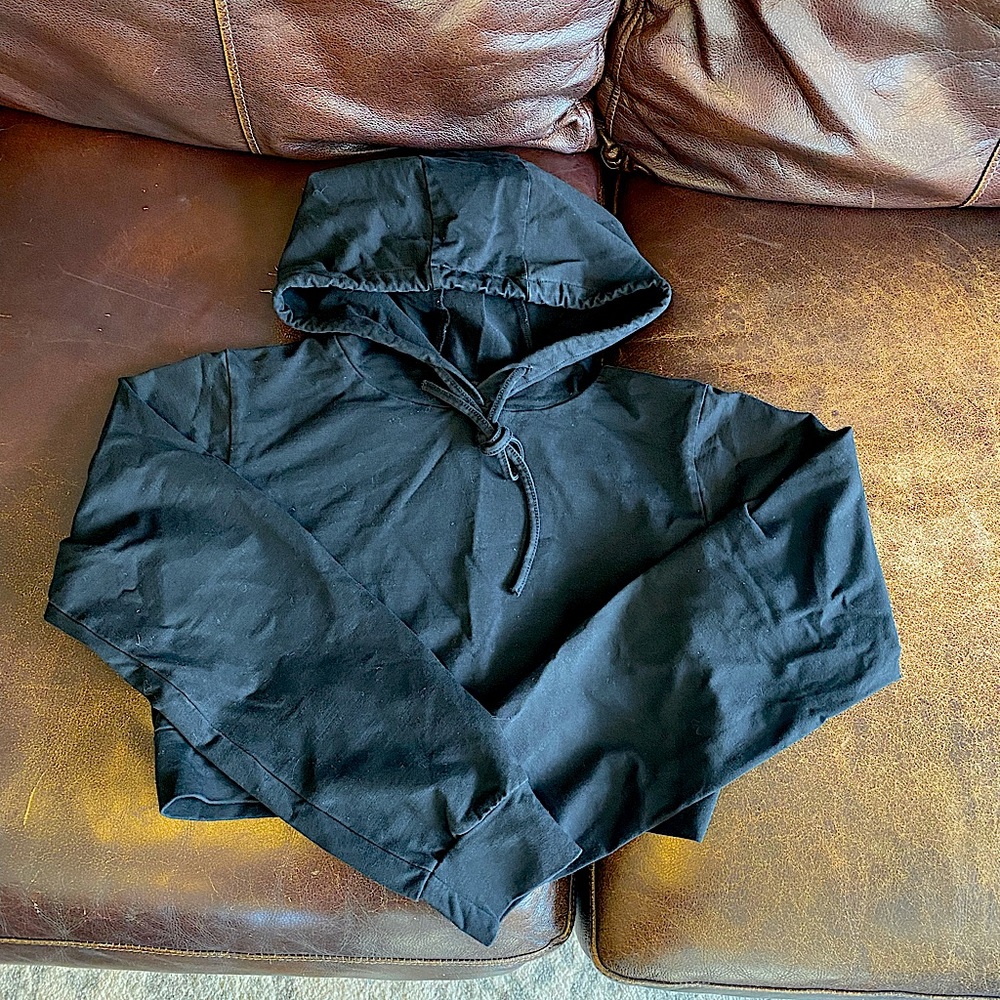 NVGTN small cropped hoodie like new